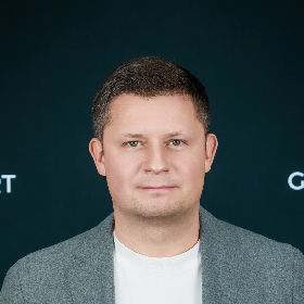 Vitalii Desiatnyk